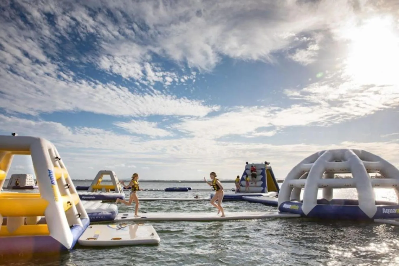 Beach Front Holiday Home With Pool, Prime Location Clontarf